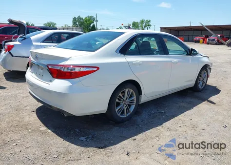 2015 Toyota Camry Se z USA, uszkodzony, nr VIN 4T1BF1FK2FU079478